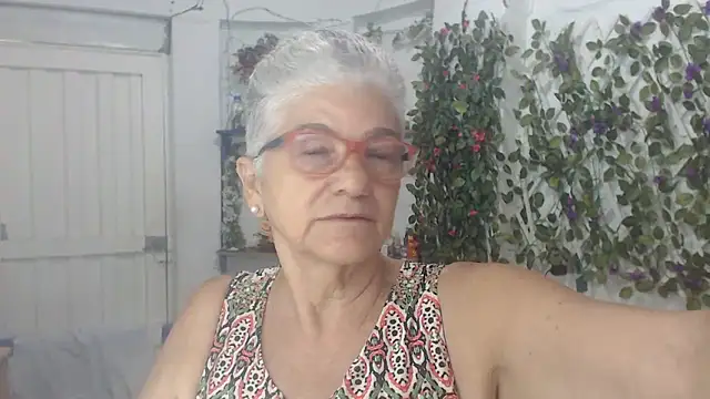 FunnyGrandma online show from 02.15.25