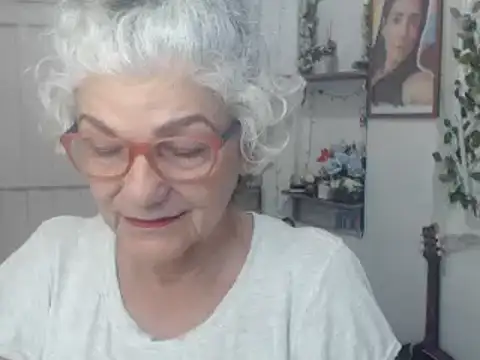 FunnyGrandma online show from 09.10.25