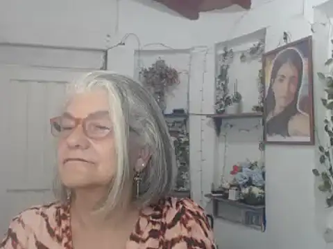 FunnyGrandma online show from 09.13.25