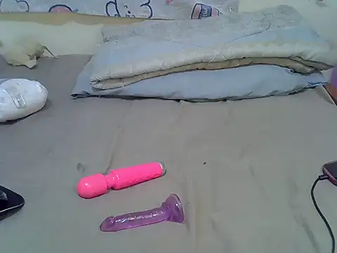 Hotbabe2345 online show from 05.06.26