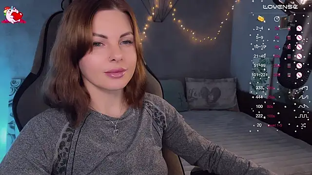 Snapshot of Your_Sweet_Lilu chatting on 09.15.25 Your Sweet Lilu online show from 09.15.25