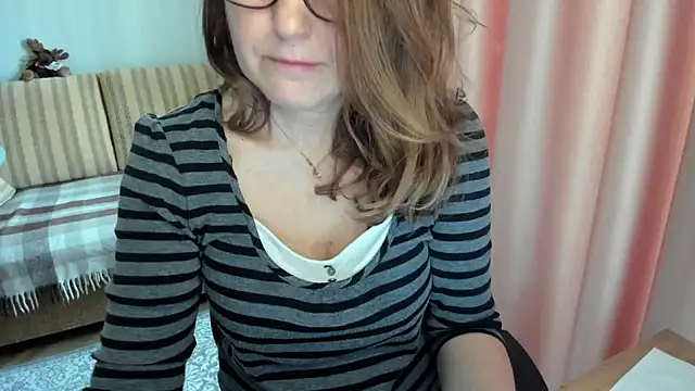 lauraoven online show from 03.13.26