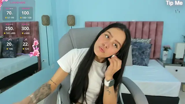 tati saldarriaga online show from 02.25.26