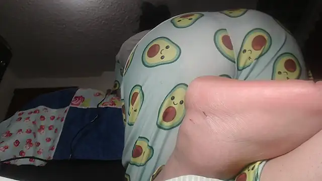 prettyangelsquirt online show from 12.22.24