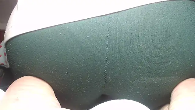 prettyangelsquirt online show from 12.24.24