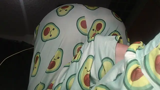 prettyangelsquirt online show from 01.18.25