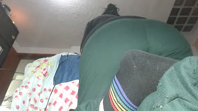 prettyangelsquirt online show from 01.22.25