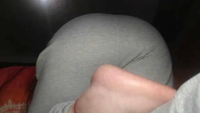 prettyangelsquirt online show from 12.19.25