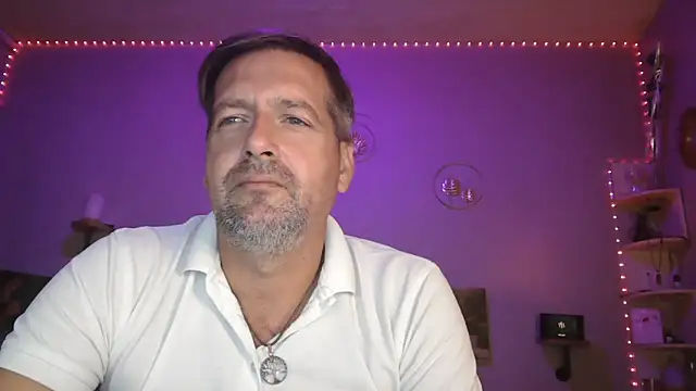 matrikes1 online show from 10.10.25