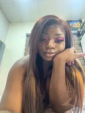 Snapshot of Sweetbootty chatting on 03.06.25 Sweetbootty online show from 03.06.25