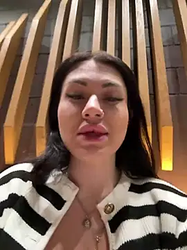 Wet  Bunny online show from 12.10.24