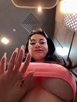 Wet  Bunny online show from 12.22.24