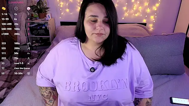 naughtykiss online show from 04.08.26