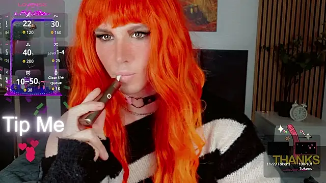 Snapshot of HelenSpellman chatting on 03.12.26 HelenSpellman online show from 03.12.26