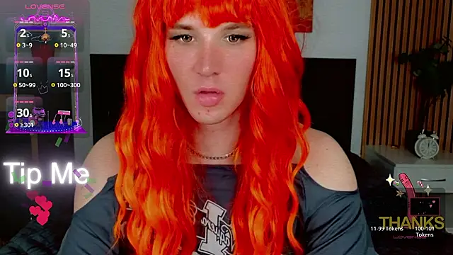 Snapshot of HelenSpellman chatting on 03.18.26 HelenSpellman online show from 03.18.26