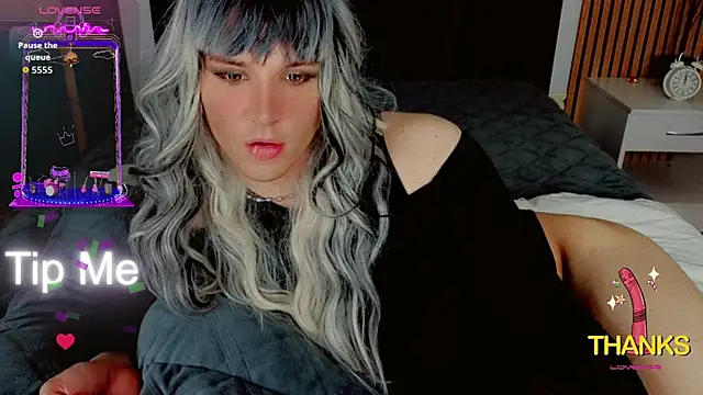 Snapshot of HelenSpellman chatting on 03.29.26 HelenSpellman online show from 03.29.26