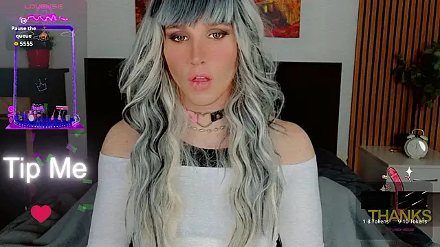 Snapshot of HelenSpellman chatting on 03.30.26 HelenSpellman online show from 03.30.26