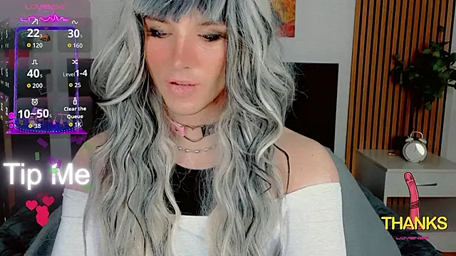 Snapshot of HelenSpellman chatting on 03.31.26 HelenSpellman online show from 03.31.26