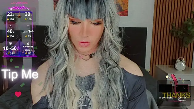 Snapshot of HelenSpellman chatting on 03.31.26 HelenSpellman online show from 03.31.26