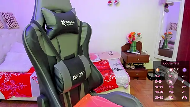 esmeralda milf online show from 02.07.26