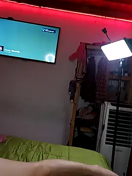 Snapshot of Rabit_Snake chatting on 02.05.25 Rabit Snake online show from 02.05.25