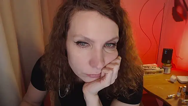 JohansonKatie online show from 01.13.25