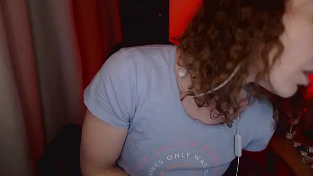 JohansonKatie online show from 01.14.25