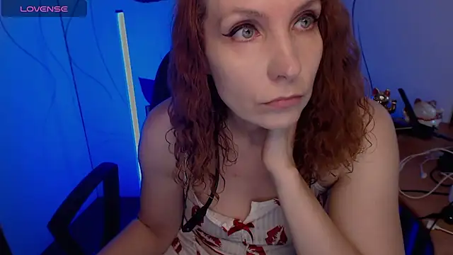 JohansonKatie online show from 09.17.25