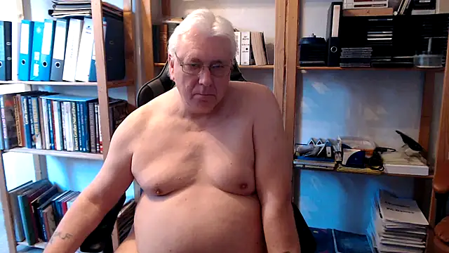 SchwanzhureXXL online show from 04.01.26