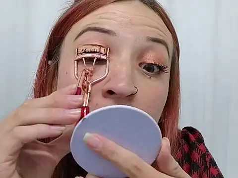 ninaa fox online show from 10.08.25