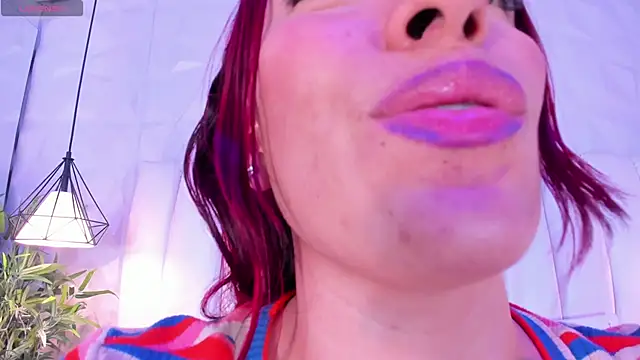 naughty flower18 online show from 12.21.24