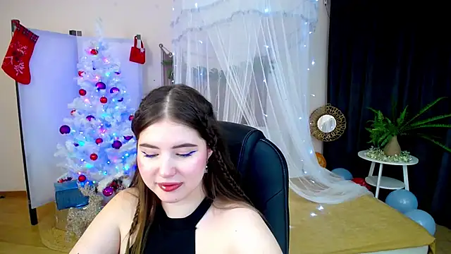 NicoleFoxery online show from 12.22.24