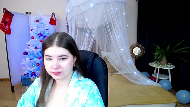 NicoleFoxery online show from 12.27.24