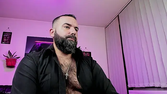 Snapshot of ChristophJules chatting on 12.19.24 ChristophJules online show from 12.19.24