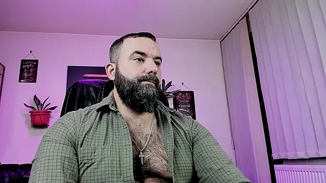 Snapshot of ChristophJules chatting on 12.31.24 ChristophJules online show from 12.31.24