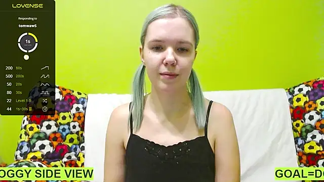 Snapshot of Ultra_Meow chatting on 02.03.25 Ultra Meow online show from 02.03.25