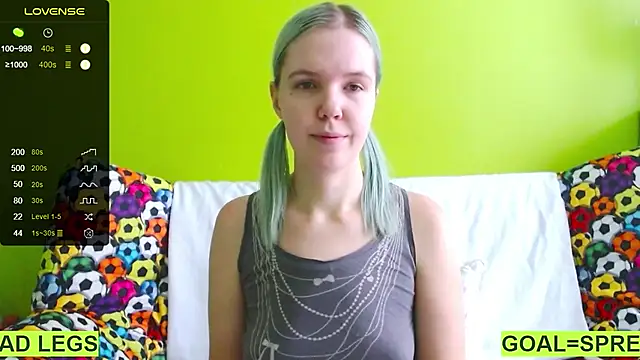 Snapshot of Ultra_Meow chatting on 02.09.25 Ultra Meow online show from 02.09.25