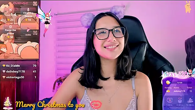 Snapshot of Luniverse chatting on 12.26.24 Luniverse online show from 12.26.24