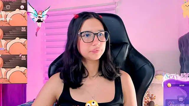 Snapshot of Luniverse chatting on 01.20.25 Luniverse online show from 01.20.25