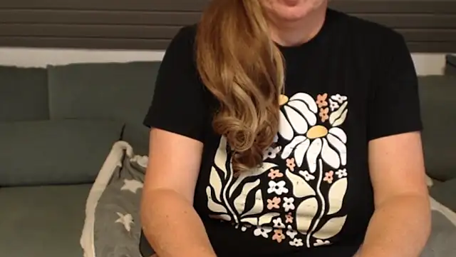 KimMitchelli online show from 09.18.25