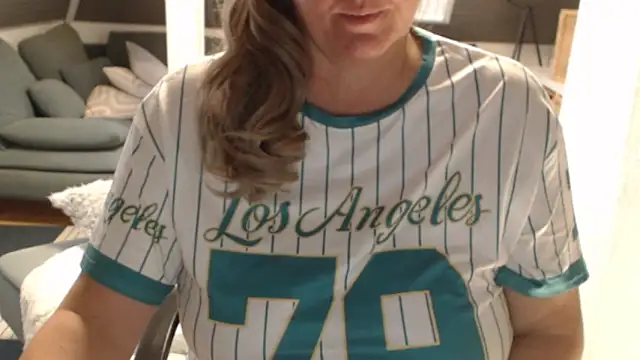 KimMitchelli online show from 02.24.26