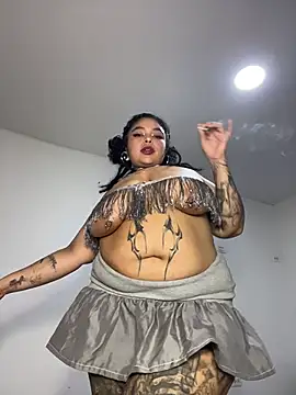 PrincessLauren420 online show from 12.21.25