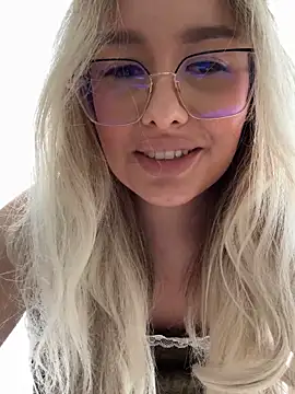 mollyxxx online show from 03.13.25