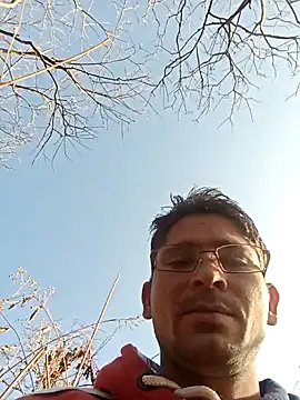 SunnyleoneBG online show from 12.29.24