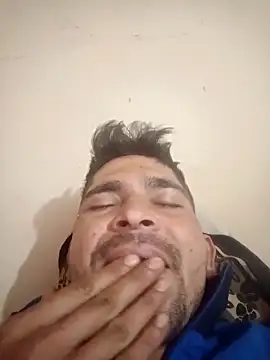 SunnyleoneBG online show from 02.14.25