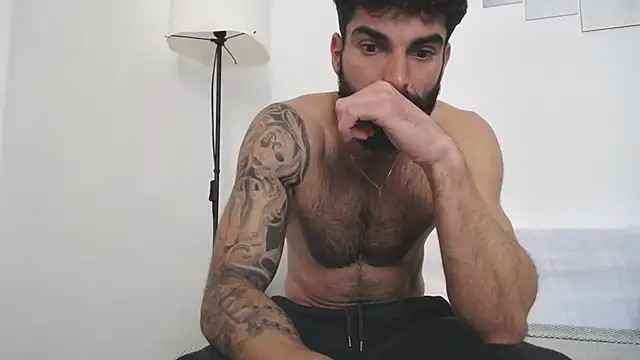 Verycutex online show from 02.19.25