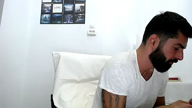 Verycutex online show from 10.14.25