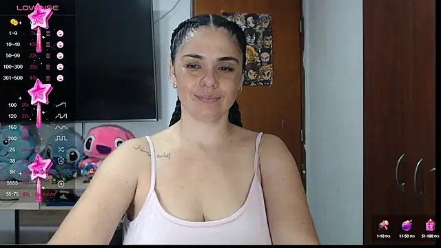 Snapshot of selena_ferri chatting on 12.05.24 selena ferri online show from 12.05.24
