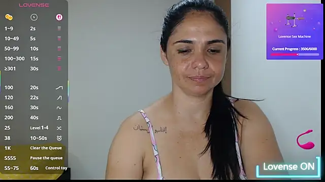 Snapshot of selena_ferri chatting on 09.13.25 selena ferri online show from 09.13.25