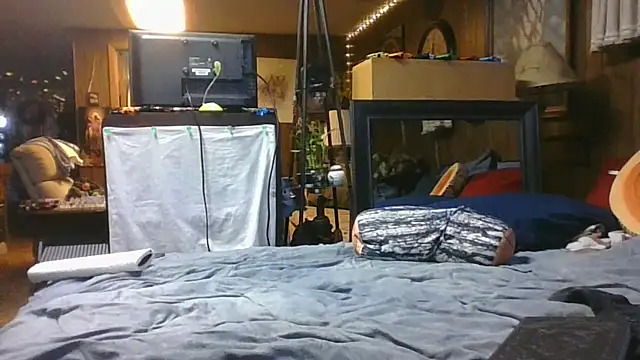 Makowboy online show from 09.30.25